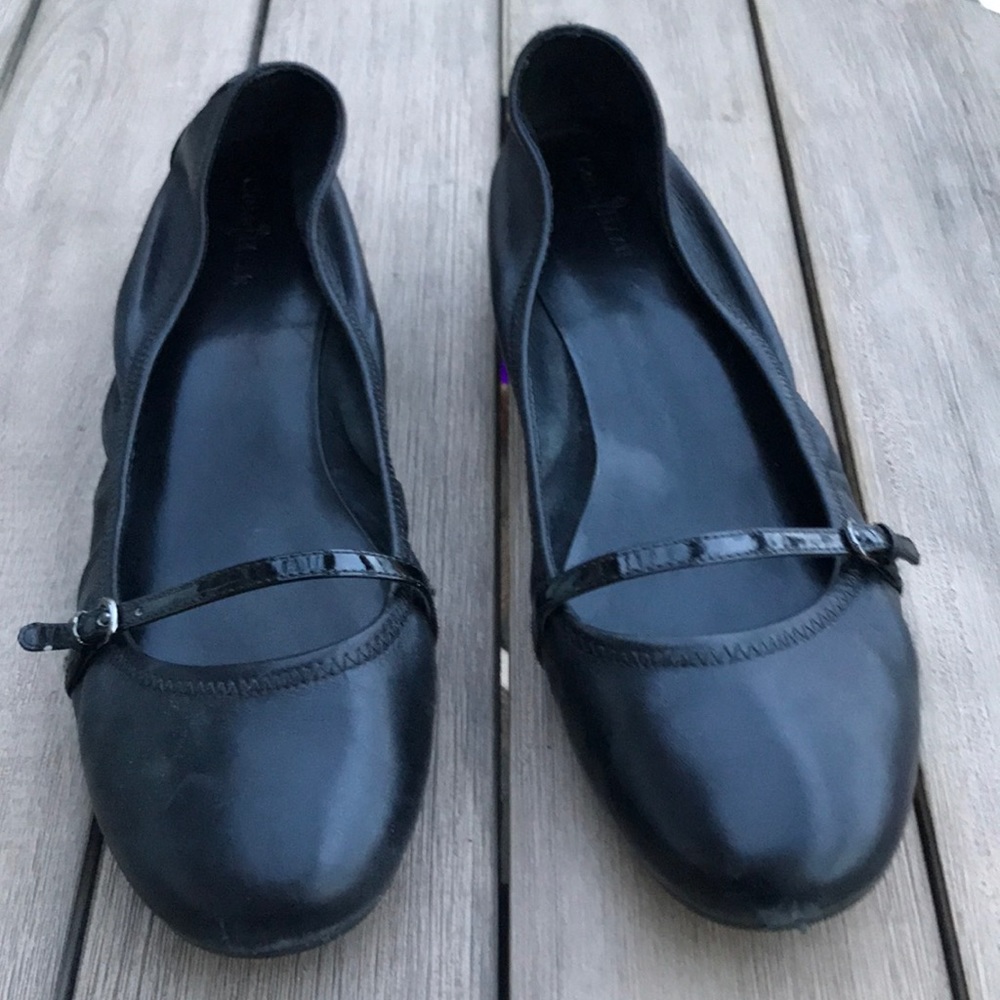 Cole Haan Nikeair black leather wedges size11